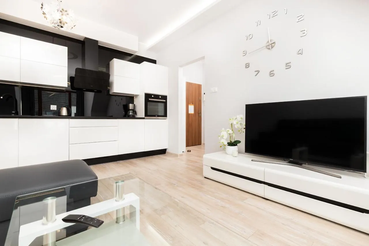 Riverview Gdansk Old Town By Renters Apartment
